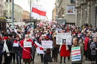 Protesty przeciw reżimowi Łukaszenki na Białorusi 