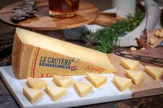  Gruyère, tradycyjny ser szwajcarski