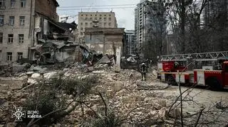 Skutki poniedziałkowego ataku na Kijów 