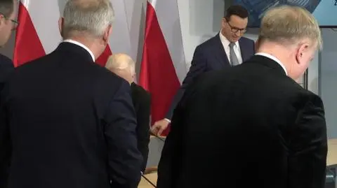 3001N400XR PIS DNZ RYDZEK