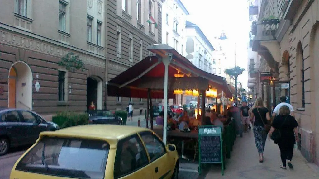 Nadal można parkować