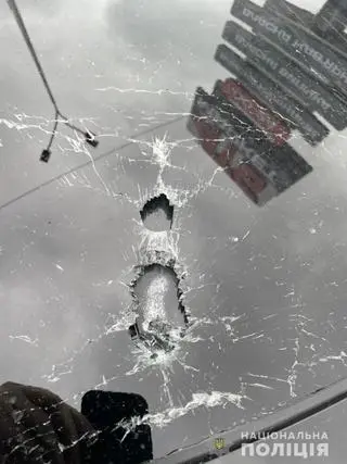 Ostrzelany samochód asystenta Zełenskiego 
