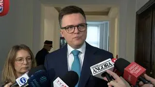 Szymon Hołownia w rozmowie z dziennikarzami