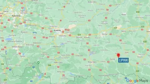 "Ogień przez nadpalony strop przedostał się do wnętrza domu". Nie żyją dwie osoby