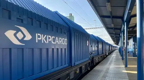 pkp cargo - Veebass shutterstock_2380449555