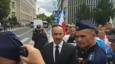Rolnicy z Agrounii wyprosili Janusza Kowalskiego z protestu