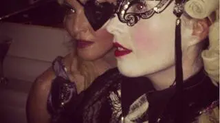 Madonna i B