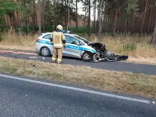 Zderzenie radiowozu z teslą w Święciechowej