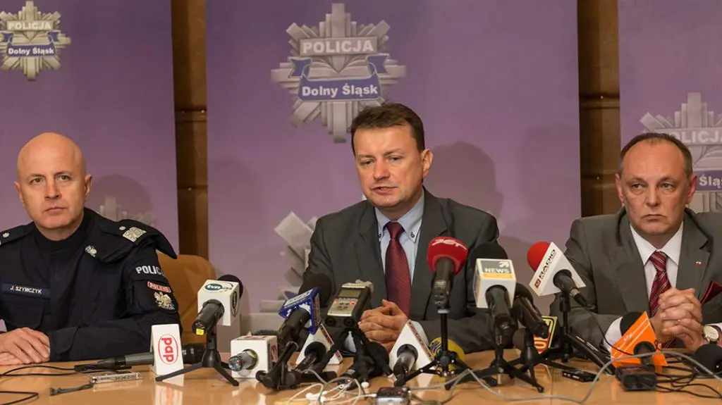 Szef policji: podziękowania należą się policjantom