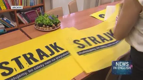 Polish teachers declare industrial action after election on October 15