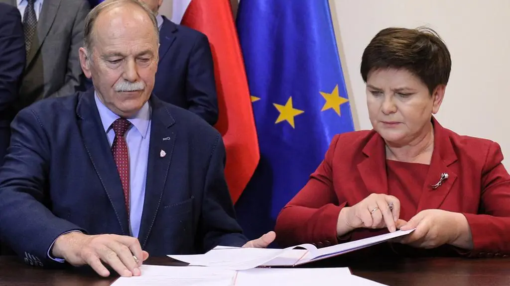 Nie wiemy za ile nas sprzedał pan Proksa. Nauczyciele z Solidarności protestują mimo porozumienia