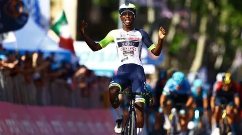  Historyczne zwycięstwo w Giro d'Italia