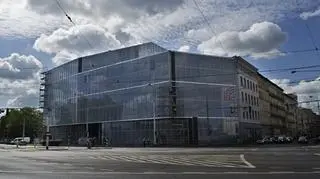 Nowy szklany budynek ASP we Wrocławiu