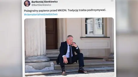 Sienkiewicz zapalił przed resortem kultury