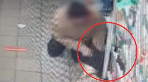 Kobieta okradła seniorkę, która poprosiła ją o pomoc