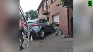 Samochód wjechał w dom w Sierakowie 