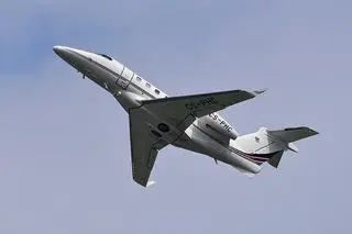 NetJets Europe Embraer EMB-505 Phenom 300 (zdjęcie ilustracyjne)