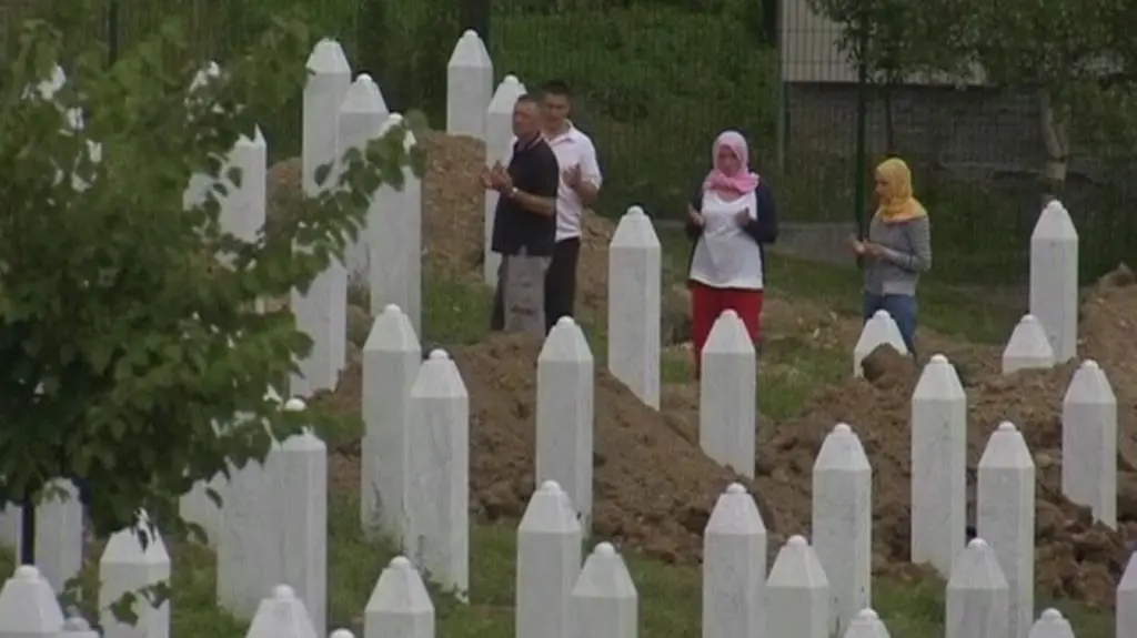 Ekshumacje zwłok w Srebrenicy po wojnie w Bośni