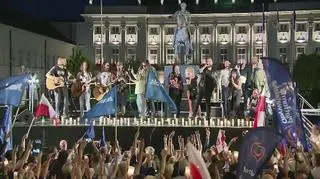 Warszawa. Demonstracja przed Pałacem Prezydenckim 