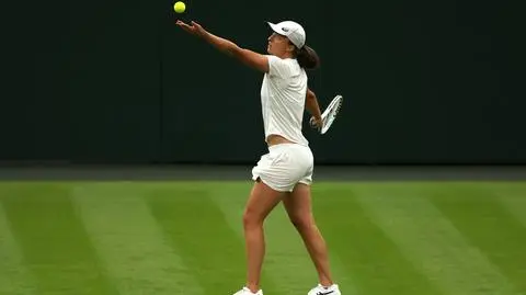 Szanse Świątek jak na trafienie odpowiedzi w "Milionerach". Liczby o faworytkach Wimbledonu