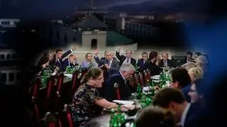 06.07.2016 | Nowa ustawa o Trybunale powstaje w ekspresowym tempie. PiS chce zdążyć przed szczytem NATO?