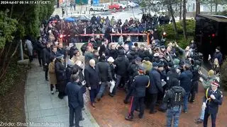 Kancelaria Sejmu przedstawiła fragmenty nagrań Straży Marszałkowskiej z wydarzeń pod Sejmem 7 lutego