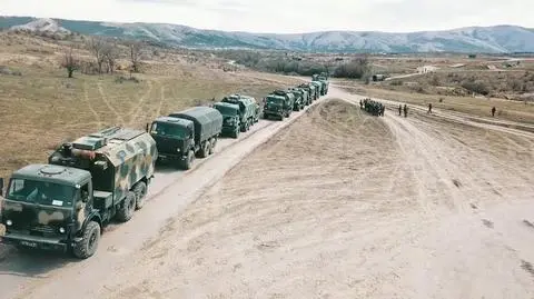 Rosyjskie wojsko w pobliżu granicy z Ukrainą 