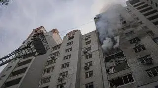 Rosyjski dron uderzył w blok, nie żyje 14-letni chłopiec