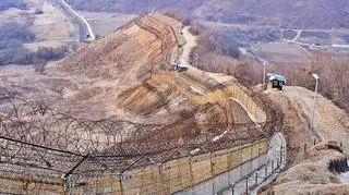 02.05.2017 | Strefa zdemilitaryzowana w Korei atrakcją turystyczną