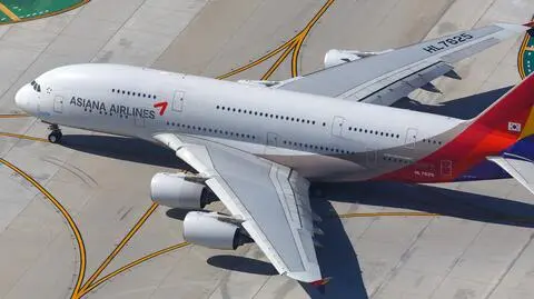 "Myślałem, że samolot eksploduje". Nagranie z pokładu