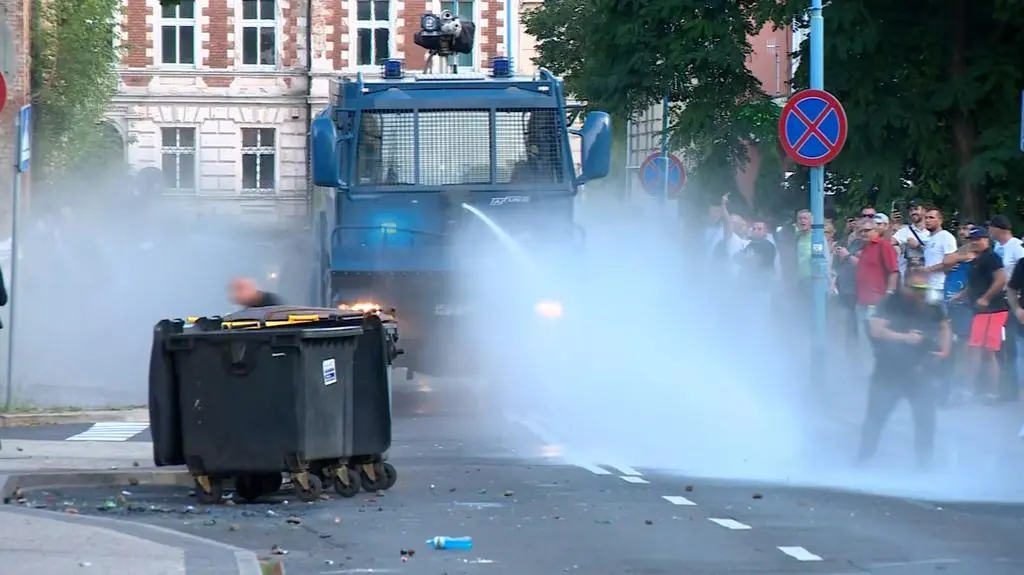 Protest przed komendą w Lubinie