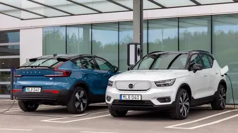 Dopłaty do samochodu elektrycznego. Zyskaj własne XC40 w atrakcyjnej ofercie z dofinansowaniem!