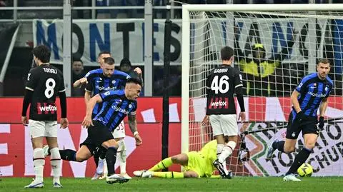 Inter rządzi w Mediolanie. Mistrz świata bohaterem