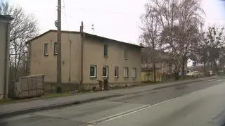 Kamienicę zniszczył ogień, a potem woda w akcji gaśniczej