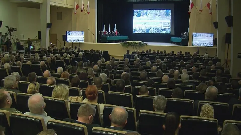 Cała konferencja podkomisji ds. zbadania przyczyn katastrofy smoleńskej