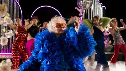 "Nie będę seniorką, która siedzi jak pelargonia w oknie"  