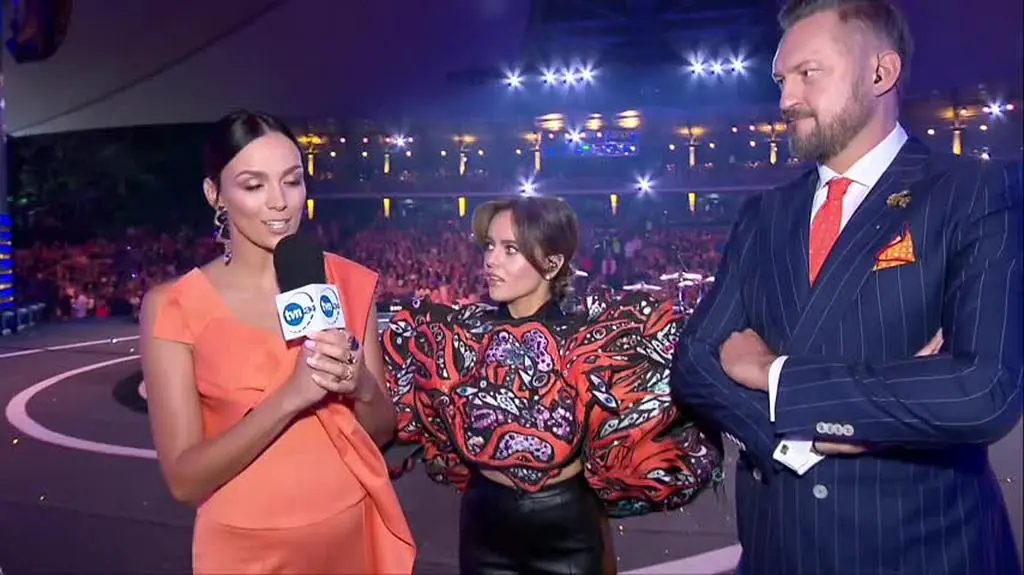 PROWADZĄCY (Paulina Krupińska, Gabi Drzewiecka, Marcin Prokop SOPOT 2 9