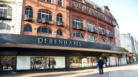 Po ponad dwustu latach znikają z handlowej mapy Wysp. Dobiła ich pandemia 