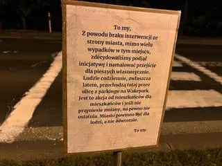 
Mieszkańcy od lat bezskutecznie prosili o wyznaczenia przejścia. Namalowali je sami