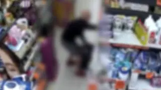 32-latek ukradł kilkaset kapsułek do zmywarki