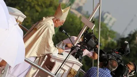 Metropolita częstochowski: jakakolwiek próba odłączenia Kościoła od państwa jest niewłaściwa