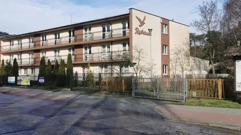 Młodzi piłkarze są na kwarantannie w Dźwirzynie.