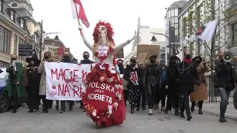 Protest przeciw wyrokowi Trybunału Konstytucyjnego w Łodzi