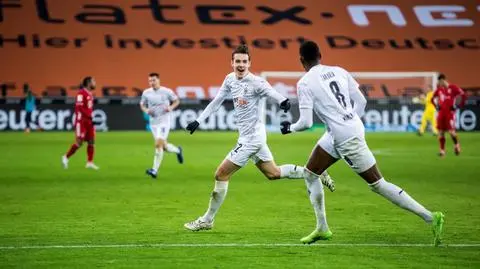 Nawet gol "Lewego" nic nie dał. Bayern zawiódł, choć miał rywali na widelcu