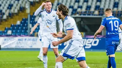 Stal górą w kluczowym starciu beniaminków. Zdecydowała skuteczność po przerwie