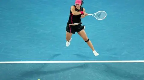 Sabalenka odpuściła, Świątek zagra o spokój