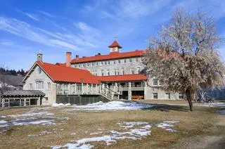 Szkoła św. Eugeniusza to jedyna z kanadyjskich tzw. residential schools, która została przekształcona w luksusowy hotel