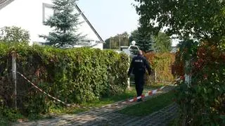 Policjanci badają okoliczności śmierci 2 osób