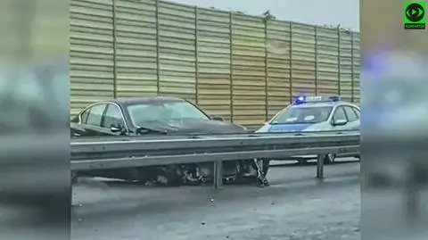 "Nie dostosował prędkości do warunków, wypadł z drogi i uderzył w bariery". Kolizja na A1