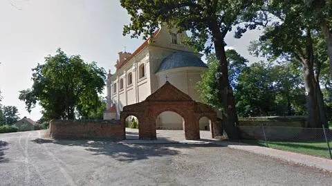 Śmierć na plebanii. Nie żyje wikary 